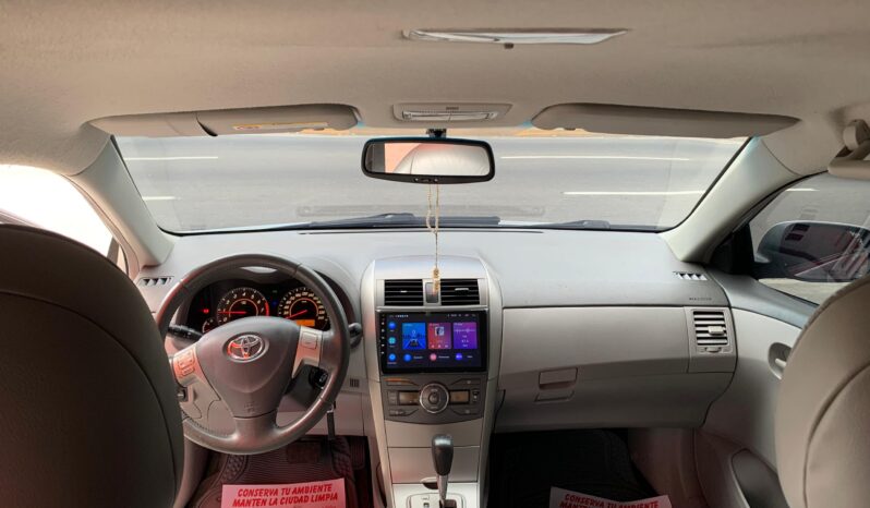 
								Toyota Corolla GLI 2010 full									