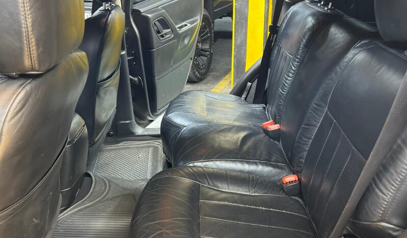 
								Jeep Laredo 2004 full									