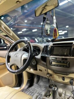 
										Toyota Fortuner 2012 full									