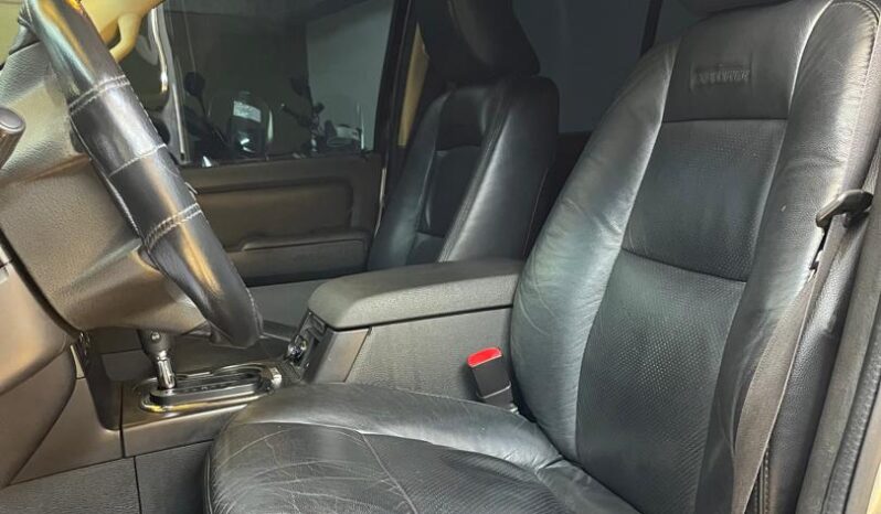 
								Ford Explorer 2010 full									