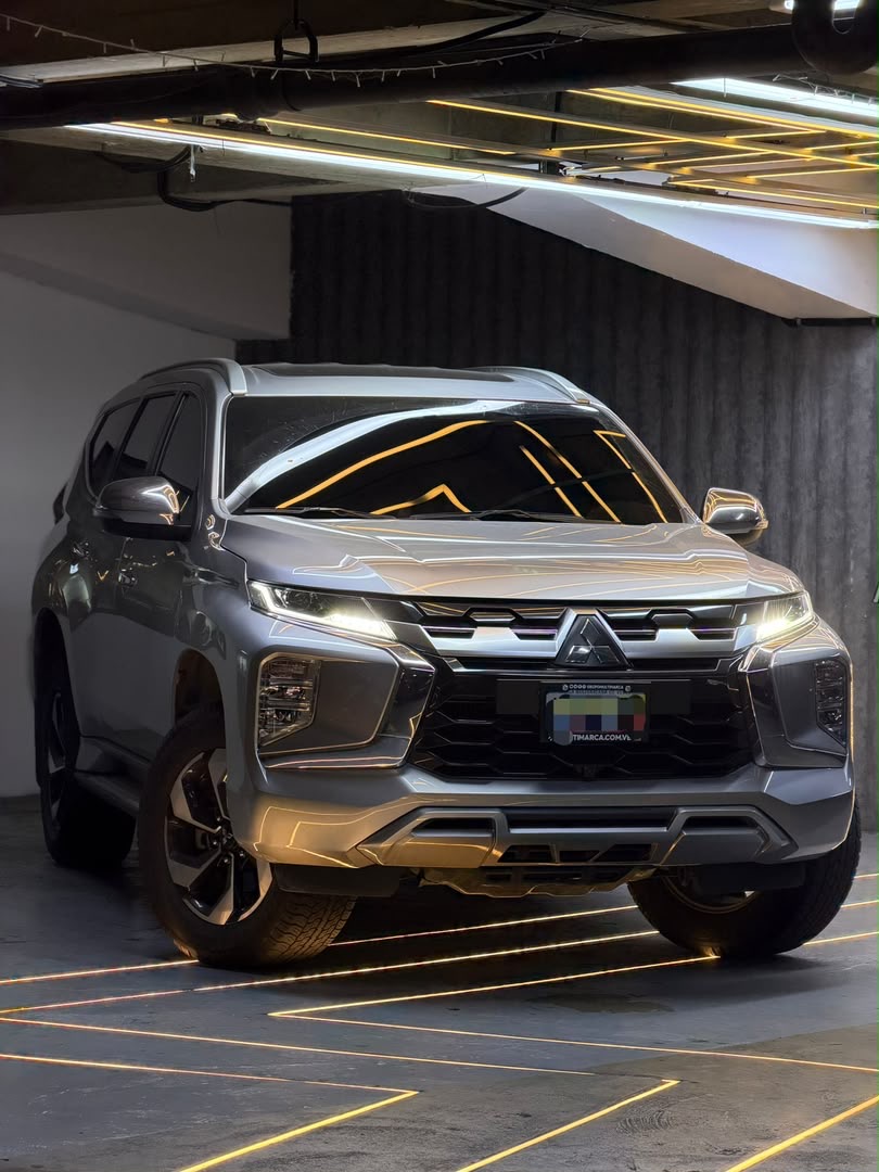 MITSUBISHI MONTERO SPORT 2025