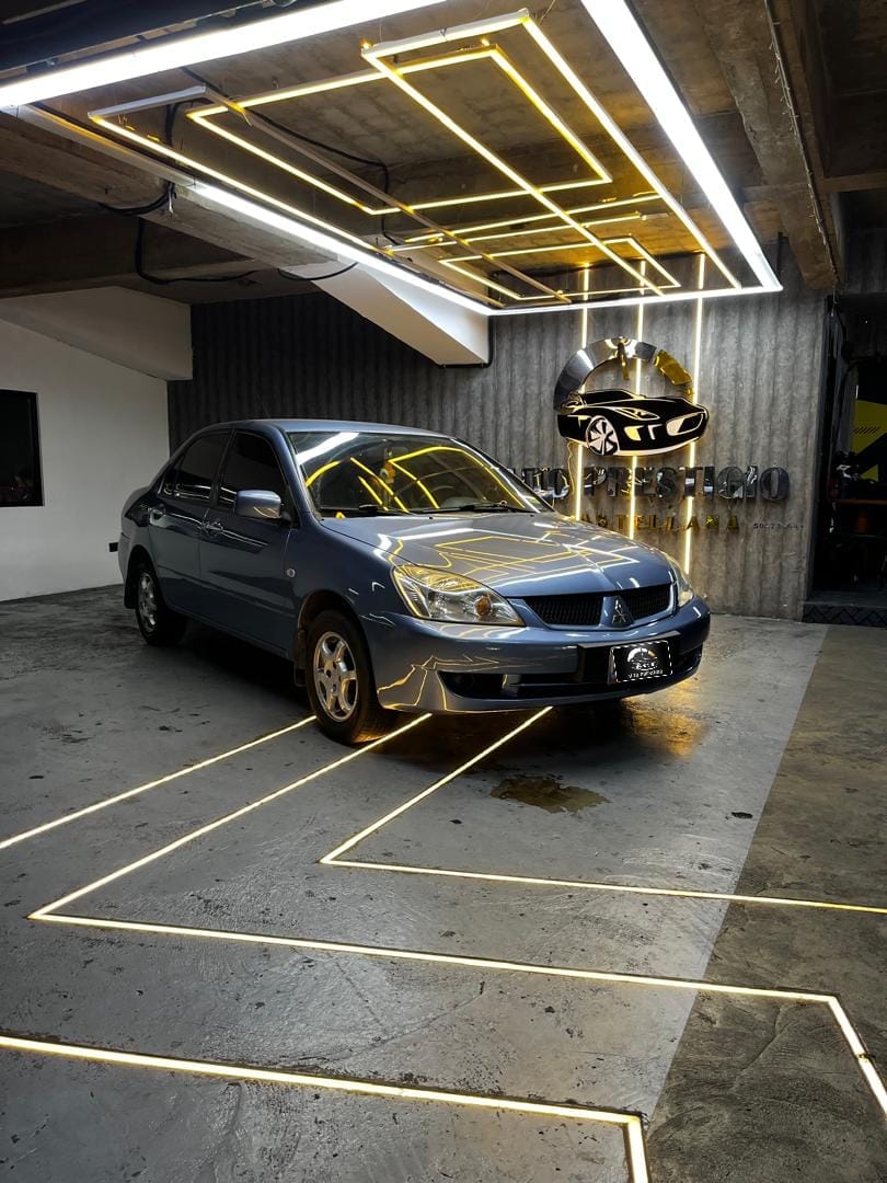 Mitsubishi Lancer Glx 2013
