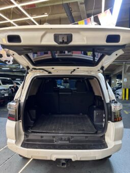 
										Toyota 4Runner 2018 full									