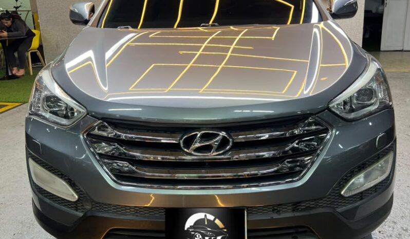 
								Hyundai Santa Fe 2013 3.3L full									